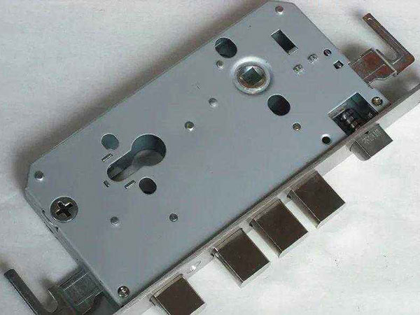 琼海24小时上门开锁公司