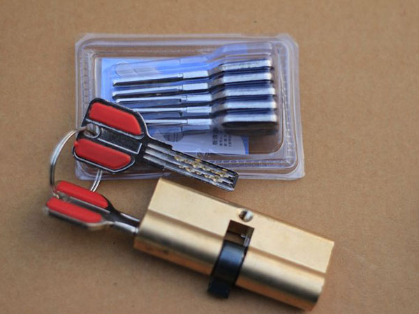 琼海24小时上门开锁公司